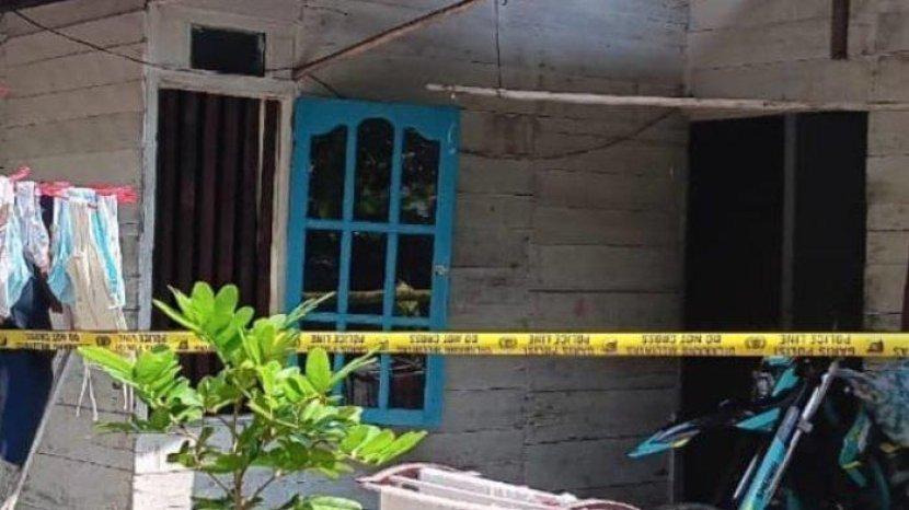 Ibu-panik-mendadak-anak-pulang-di-jam-istirahat-ternyata-ada-pria-di-kolong-kasur.jpg