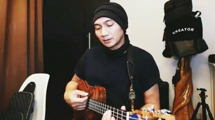 Anji Manji Pilih Biliar: Olahraga Santai yang Sesuai Kondisi Fisik di Usia Ini