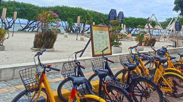 Deretan sepeda yang bisa disewa untuk menikmati momen liburan di Gili Trawangan.