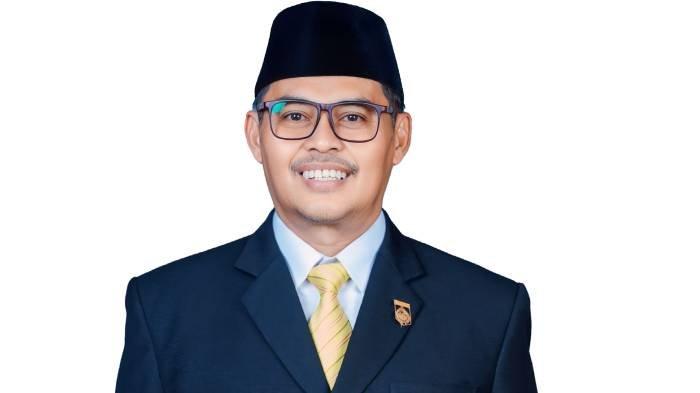 Ketua DPRD Kota Mataram H Abdul Malik