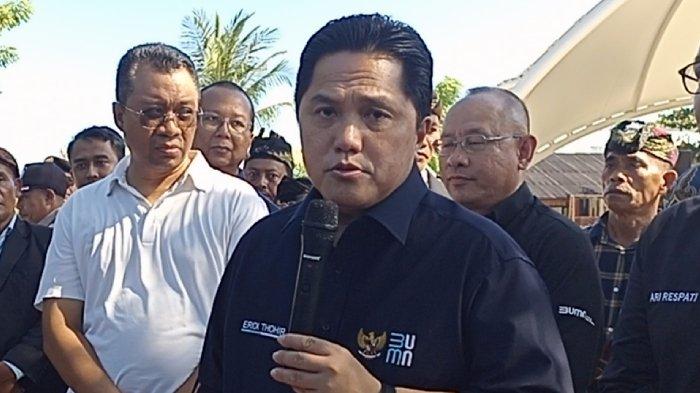 Menteri BUMN Erick Thohir di Sirkuit Mandalika, Lombok Tengah, Minggu (9/7/2023).