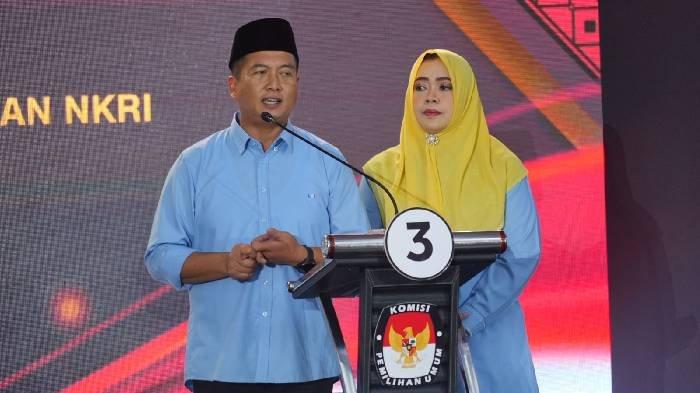 Usai menang Pilkada versi hitung cepat Iqbal-Dinda dapat pesan dari Presiden Prabowo.