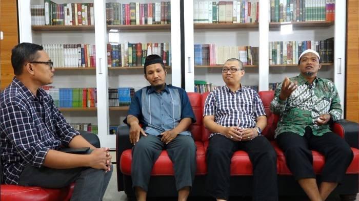 Wawancara khusus jurnalis Tribunnews Setya Krisna Sumarga dengan para tokoh Jamaah Islamiyah.