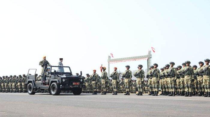 Menteri Pertahanan Republik Indonesia, Prabowo Subianto memimpin upacara Penetapan Komponen Cadangan (tahun 2023 di Pusdiklatpassus Kopassus Batujajar, Jawa Barat, Jumat, 11 Agustus 2023.
