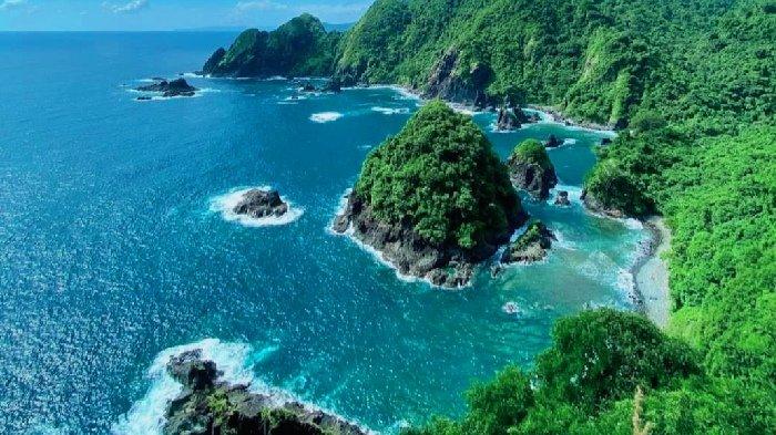 
Pantai Orong Bukal, Lombok Barat 

