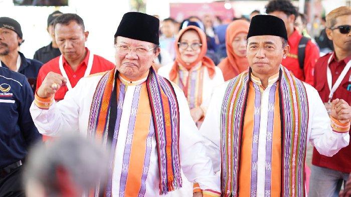 Pendaftaran paket Rumaksi-Sukisman di KPU Lombok Timur, Rabu (28/8/2024).