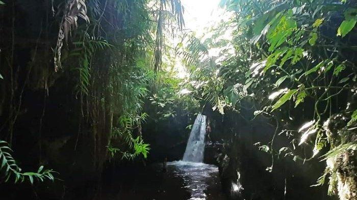 Pesona Air Terjun Sarang Walet di Tete Batu, Lombok Timur.