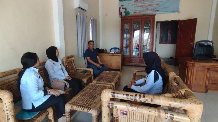 Tim Kumham NTB memberikan penguatan pada Lembaga Bantuan Hukum di Kabupaten Lombok Timur, Rabu (25/10/2023).