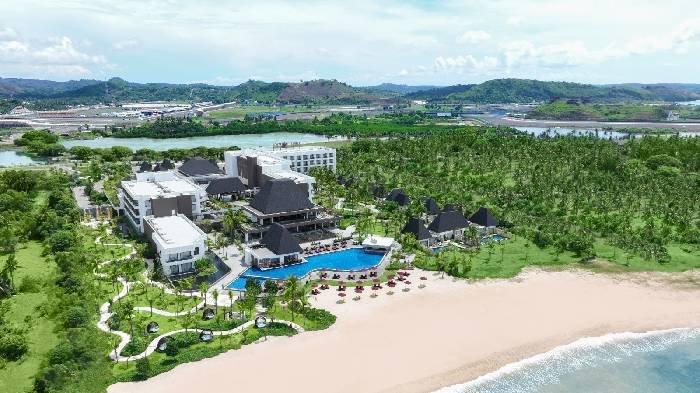 Pullman Lombok Merujani Mandalika Beach Resort.