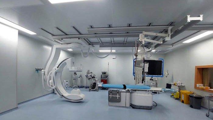 Ruang cathlab Stroke Center RSUD Provinsi NTB yang didukung peralatan canggih.