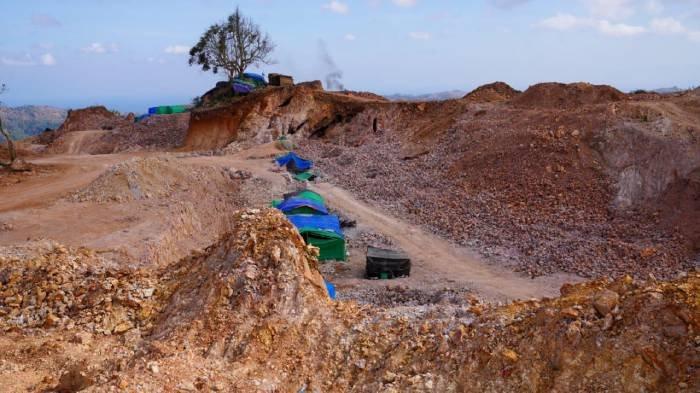Kondisi salah satu lokasi tambang emas ilegal di Sekotong, Kabupaten Lombok Barat.