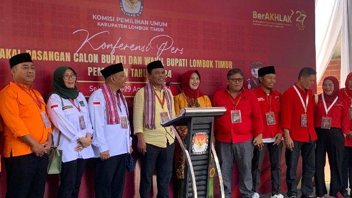 Tanwirul Anhar dan H. Daeng Paelori saat mendaftar di KPU Lombok Timur,  Kamis (29/8/2024).