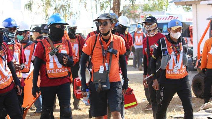Tim medis NTB Med'X  RSUD Provinsi NTB  saat bertugas di gelaran MXGP Selaparang Mataram 1-2 Juli 2023.