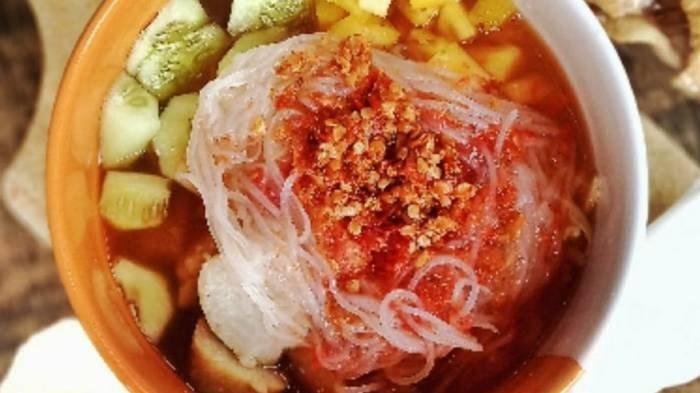 Beberok Aik Pindang Rumbuk, Kuliner Khas Lombok Menu Spesial Buka Puasa ...
