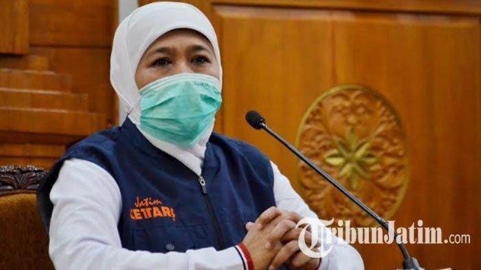 Gubernur Jawa Timur Khofifah saat menjelaskan update Corona di Jatim yang kasusnya terus bertambah, baik positif Covid-19, pasien dalam pengawasan ( PDP ) dan orang dalam pemantauan (ODP).