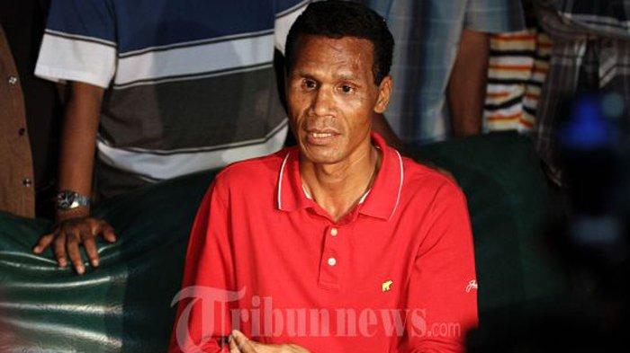 Tokoh pemuda Indonesia Timur, Rosario de Marshall atau Hercules di Bendungan Hilir, Jakarta Pusat, Sabtu (24/3/2012).