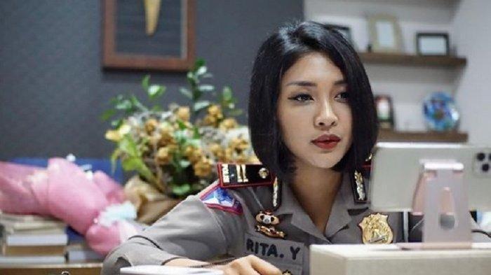 AKP Rita Yuliana. AKP Rita Yuliana kini bertugas di Polda Metro Jaya.