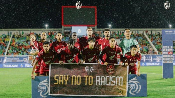 BEBAS DEGRADASI - Skuad PSM Makassar saat bermain di Stadion BJ Habibie, Parepare. PSM Makassar dipastikan terbebas dari zona degradasi.