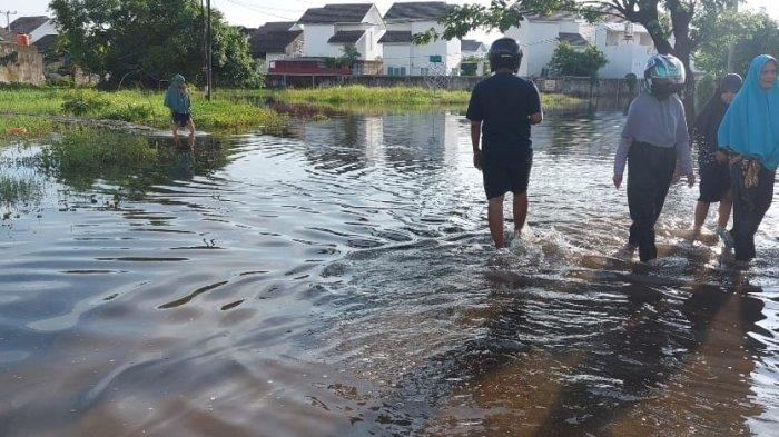 Perdos Unhas MCV Moncongloe Maros Kebanjiran - Tribun-timur.com