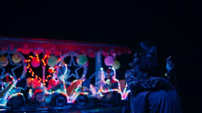 Scene Film 'Basri & Salma in a Never-ending Comedy'.