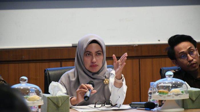 Penanggulangan kemiskinan ekstrem, Bupati Lutra, Indah Putri Indriani menggelar pertemuan dengan kejaksaan, BPJS ketenagakerjaan, Rabu (6/9/2023), di ruang Command Center, Kantor Bupati Luwu Utara.