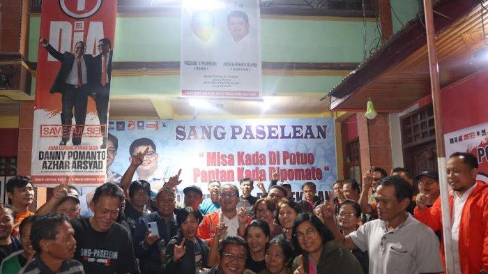Calon Gubernur Sulawesi Selatan, Danny Pomanto bertemu dengan Komunitas Paseleang di Rantepao, Kabupaten Toraja Utara, Selasa (8/10/2024) malam.
