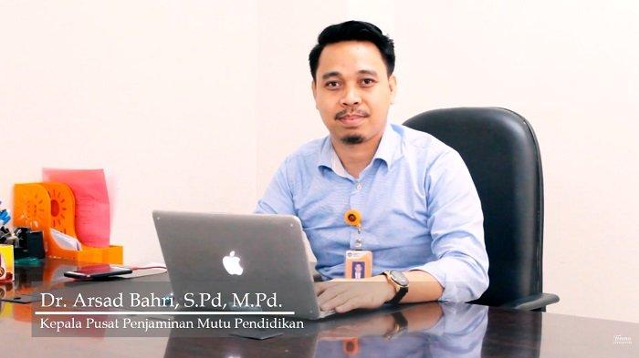 Haru Saat Almarhum Prof Arsad Bahri Diangkat sebagai Guru Besar via AI