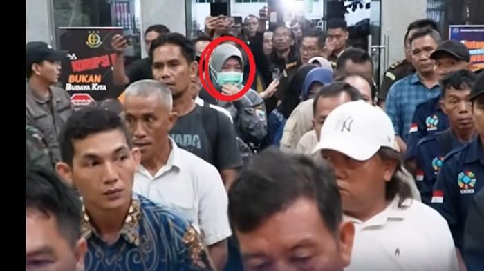 Camat Elsye Hartuti Lolos dari Tersangka Meski Terjaring OTT, Ada Bukti Setoran