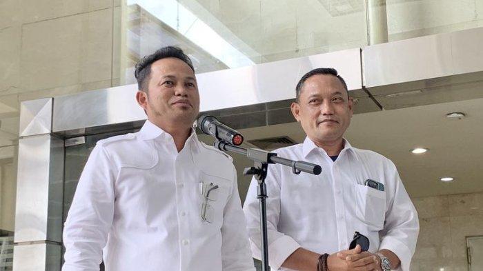 KEPALA DAERAH KALTIM - Gubernur Kalimantan Timur Terpilih, Rudy Mas'ud dan Wakil Gubernur Terpilih Seno Aji menjalani pemeriksaan di Kantor Kementerian Dalam Negeri (Kemendagri) RI, Jakarta Pusat, Senin (17/2/2025). Mereka telah resmi dilantik Presiden Prabowo.