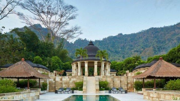 Suasana Amanjiwo Hotel yang memiliki desain klasik menyerupai candi.(www.aman.com)