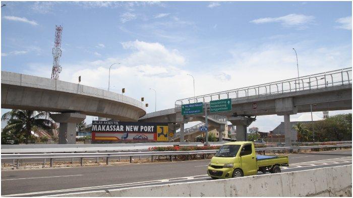 Jalan akses tol Makassar New Port yang diresmikan Presiden Jokowi pada Februari 2024 lalu.