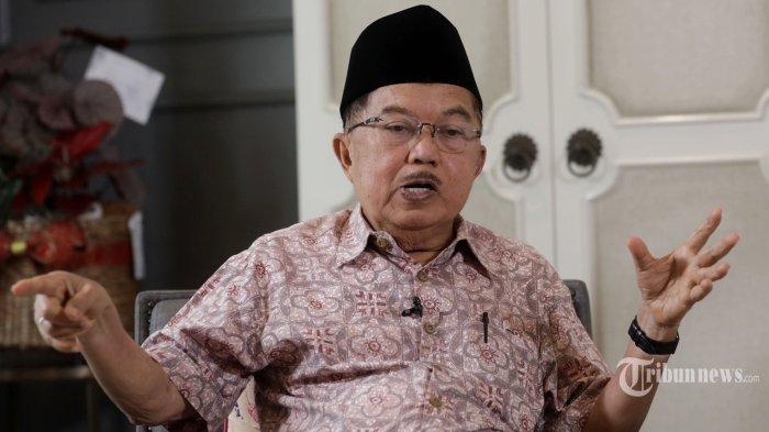 Pertemuan mantan Ketua Umum IKA Unhas sekaligus mantan Wapres RI, Jusuf Kalla dengan sivitas akademika Fatoni University di Pattani, Thailand, Sabtu (18/5/2024) kemarin. Bersama Rektor Universitas Fatoni, Prof Dr Ismail Lutfi Japakiya, mereka membahas soal pemberdayaan ekonomi.
