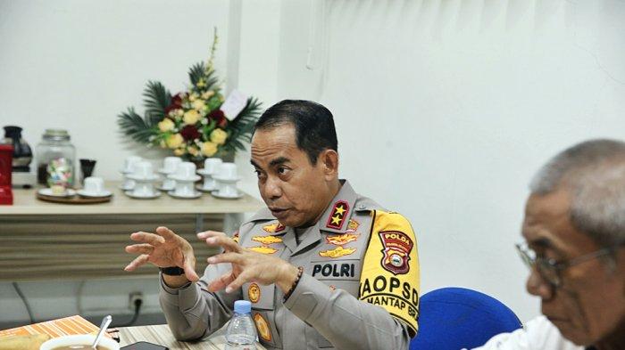 Kapolda Sulsel Andi Rian Ryacudu Djajadi (55) berkunjung ke Kantor Tribun Timur, Jl Cendrawasih, Nomor 430, Kecamatan Mamajang, Makassar, Sulawesi Selatan, Jumat (12/1/2024).