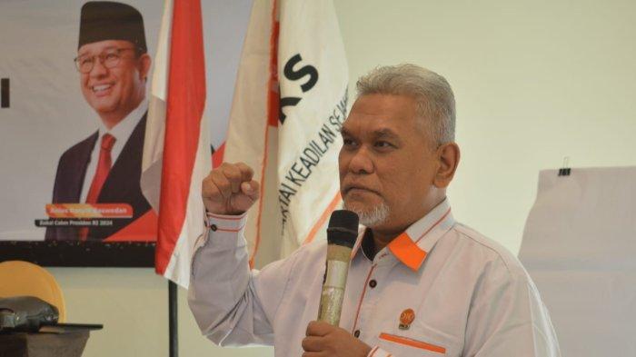 Ketua DPW PKS Sulsel Amri Arsyid 