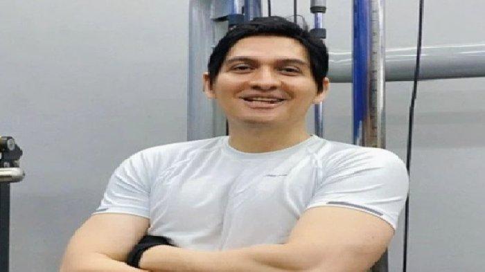 Artis peran Lucky Hakim membocorkan fasilitas wah di Pondok Pesantren Al Zaytun yang dikelola Panji Gumilang.