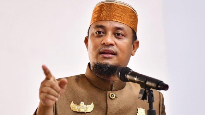 Mantan Gubernur Sulsel Andi Sudirman Sulaiman.