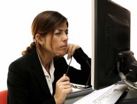 Waspadai Efek Layar Komputer pada Mata - Tribun-timur.com