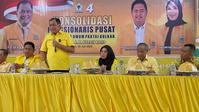 Wakil Ketua Umum DPP Partai Golkar AM Nurdin Halid turun memimpin konsolidasi beringin rindang di Kabupaten Barru Minggu (30/7/2023).