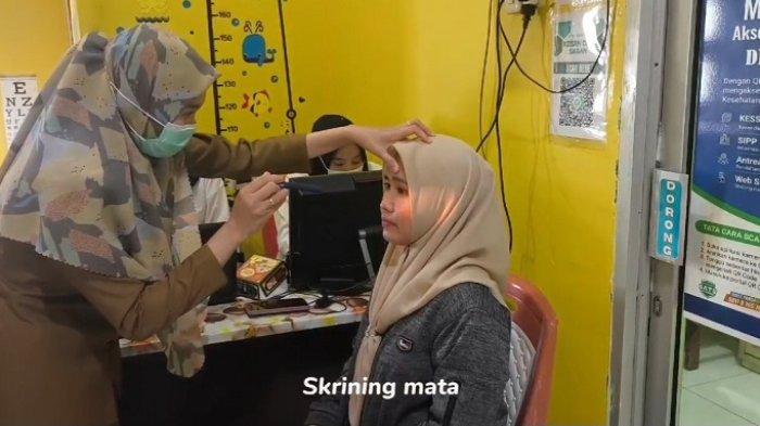 PEMERIKSAAN KESEHATAN - Pemeriksaan Kesehatan Gratis dilakukan secara perdana di Puskesmas Caile, Kecamatan Ujung Bulu, Bulukumba, Kamis (13/2/2025). Sebanyak 19 Puskesmas di Bulukumba sudah menjalankan program Presiden Prabowo ini sementara tiga puskesmas masih persiapan.