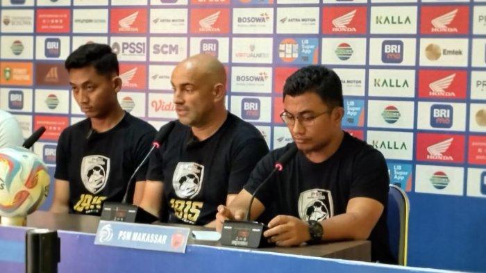 Pelatih PSM Makassar Bernardo Tavares dan pemain Reza Arya saat konferensi pers di Stadion Gelora Bj Habibie (GBH), Kota Parepare, Kamis (7/12/2023).