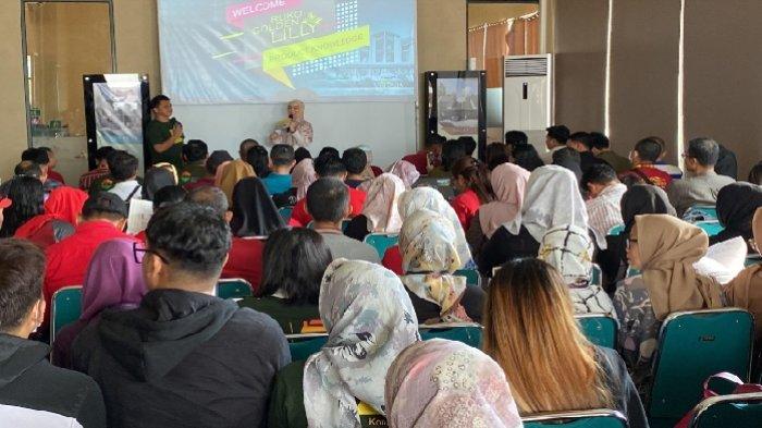 Pengenalan Ruko Golden Lilly dalam kawasan Virginia Park, Jl Ir Sutami, Makassar, Sabtu (8/6/2024). Ruko Golden Lilly dipasarkan dengan harga mulai Rp990 juta.