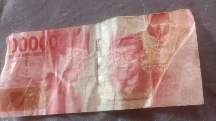 Potret uang palsu yang ditemukan warga Palopo saat menagih uang koran di bagian umum Pemkab Luwu