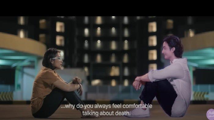 Salah satu adegan film Ketika Berhenti di Sini.