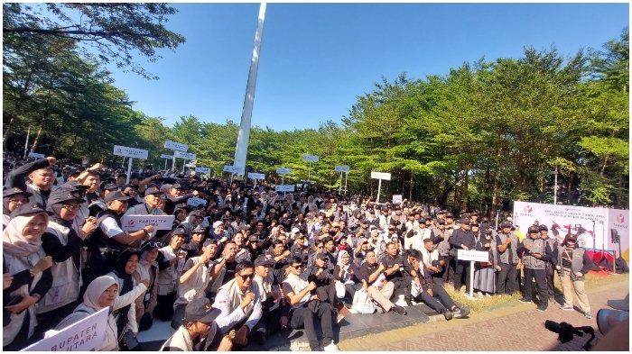 Suasana gelaran Apel Siaga Bawaslu Sulsel di Taman Pakui Sayang Jl AP Pettarani Makassar, Minggu (11/8/2024) pagi.