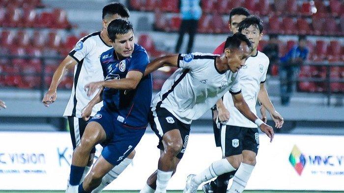 Update Klasemen Liga 1 pekan 8 usai laga Arema FC vs RANS Nusantara FC berakhir 0-1 di Stadion I Wayan Dipta, Senin (14/8/2023) malam.