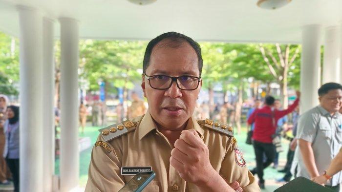 Wali Kota Makassar Danny Pomanto diwawancara di Kantor Wali Kota Makassar Jl Ahmad Yani, Senin (30/12/2024). 