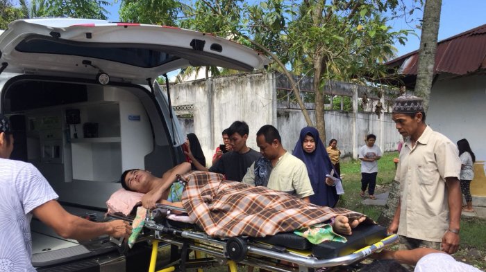Meski Bukan Warga Sidrap, RMS tetap Bantu Astirang - Tribun-timur.com