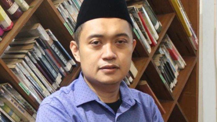 Dosen Pendidikan Sosiologi Unismuh Makassar, Hadi Saputra