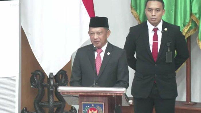 Menteri Dalam Negeri Tito Karnavian dalam pelantikan Pj Gubernur di  Sasana Bhakti Praja (SBP) Lantai 3 Gedung C, Kementrian Dalam Negeri (Kemendagri), Jl Medan Merdeka Utara No 7, Jakarta Pusat, Jumat (17/5/2024). 