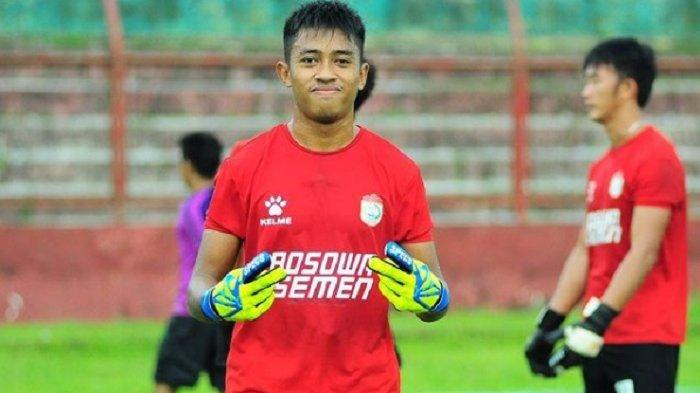 Penjaga gawang Syaiful Syamsuddin